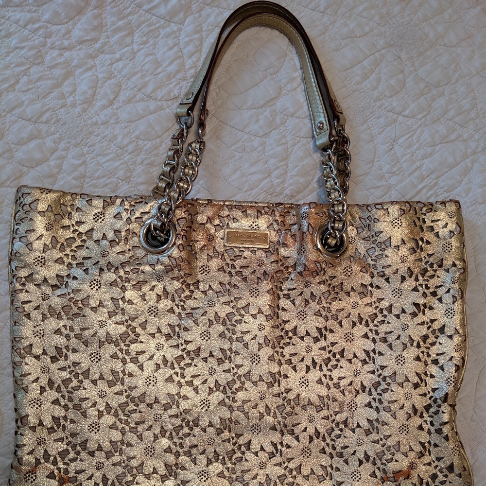Rare Kate Spade Gold Leather Cutout Flower Tote 🌼
